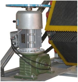 (三)驅動鏈輪裝置